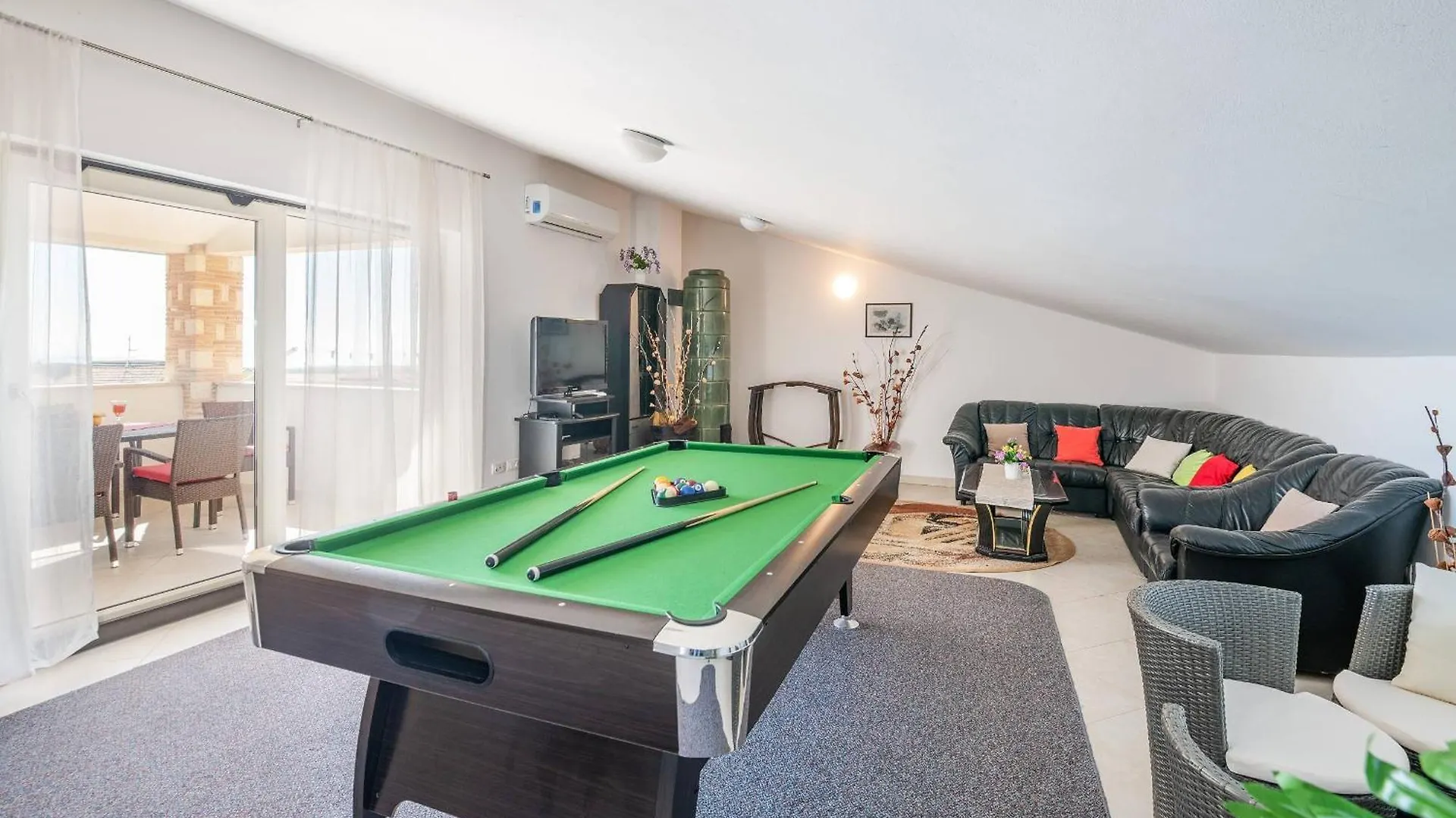 Villa Nada With 6 Bedrooms Vodnjan