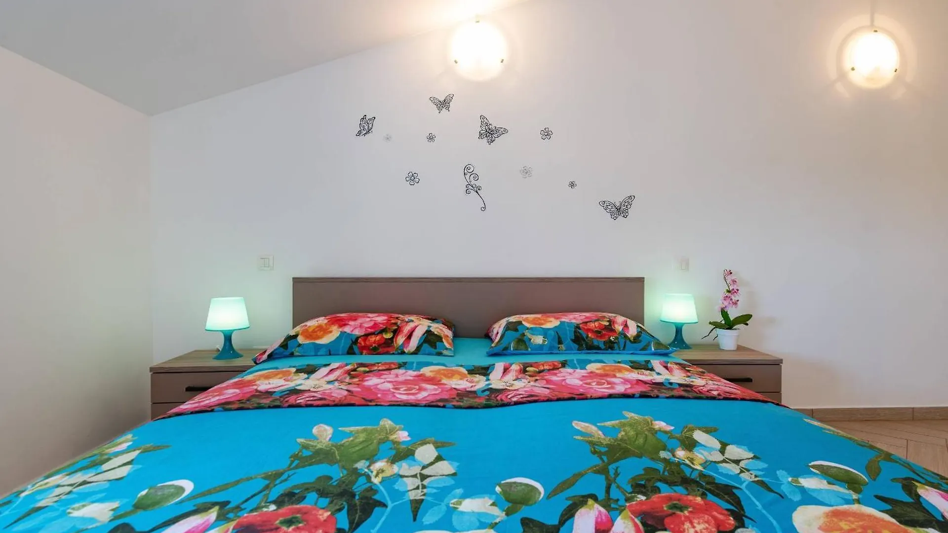 Villa Nada With 6 Bedrooms Vodnjan